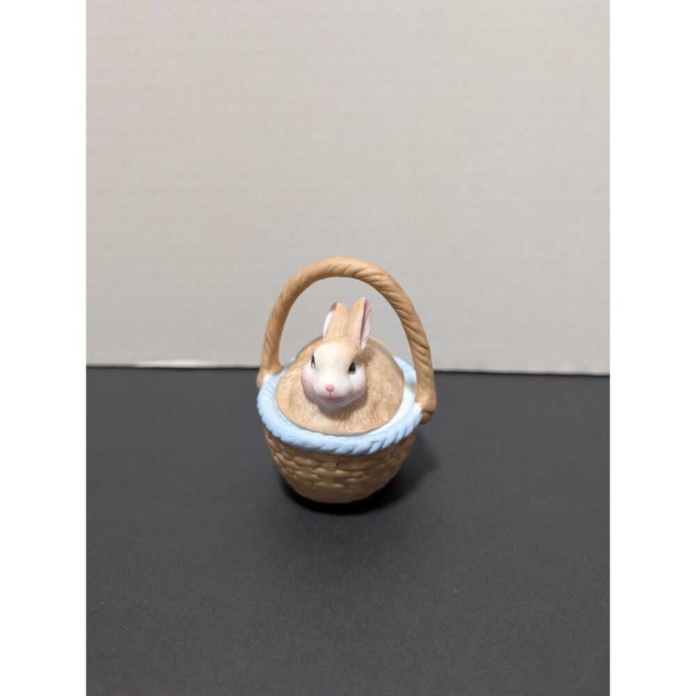 Midwest Importers Vintage Ceramic‎ Bunny Basket Figurine Easter Spring Decor